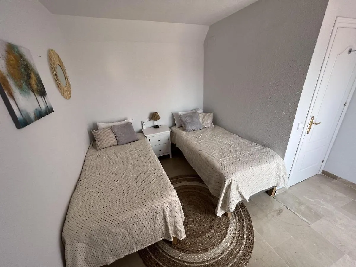 Lägenhet Lovely Penthouse Casares Costa - 500 Meters From The Beach Bahia de Casares