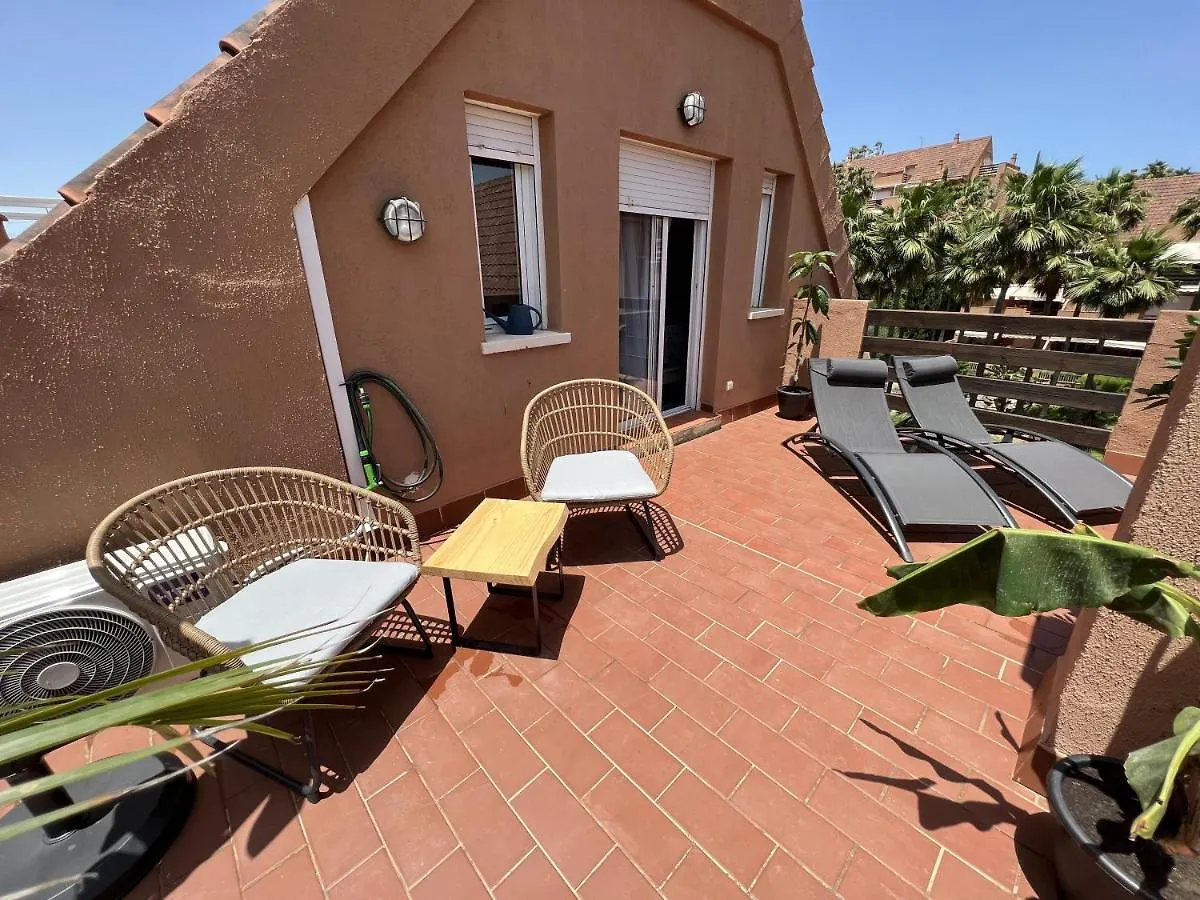 Lovely Penthouse Casares Costa - 500 Meters From The Beach Bahia de Casares アパート
